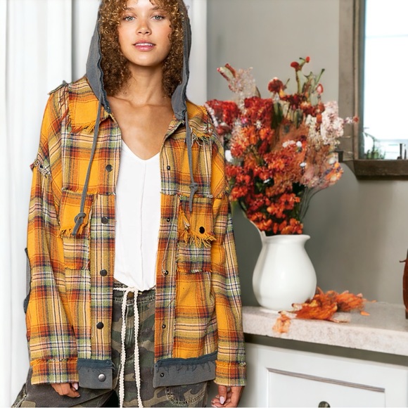 POL Plaid Hooded Shirt Jacket - Picture 9 of 12